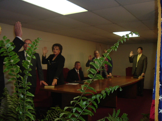 SWEARING-IN CEREMONY - Hamilton photo 3 of 24